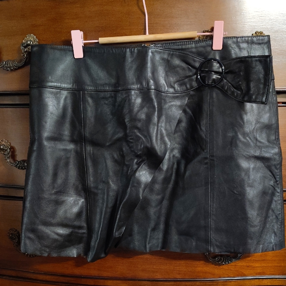 Gianni Bini Black Leather Mini Skirt Sz XL